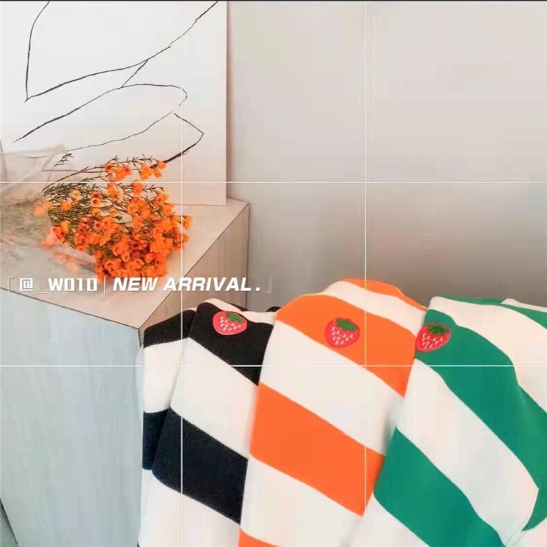 2306W010条纹草莓圆领卫衣，女装卫衣/绒衫，W010