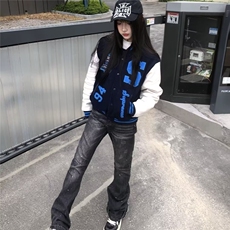 藏青色