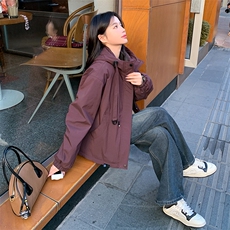 红短款冲锋衣棉服外套女冬2024新款高级感学院风棉衣小棉袄，女装短外套，2C129