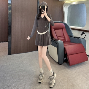 时尚女春季新款套装裙连帽显瘦上衣半身裙遮肚藏肉炸街休闲套装潮图片