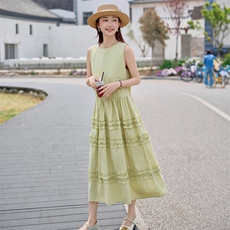 高端层次木耳边无袖蛋糕连衣裙2026夏季新款减龄修身显瘦背心裙子，女装连衣裙，难舍钰依