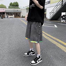 灰色