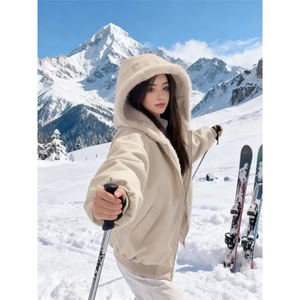 1506-1/GQ5130/P86白色毛绒护耳帽女秋冬防风雷锋帽保暖图片