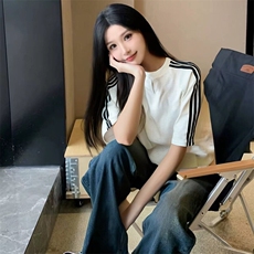 抖音得物品质二开240克宽松纯棉美式潮牌印花三条杠中性风短袖T恤，男装T恤，电商A486