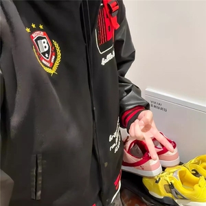 【现货足】DJK631-P70美式复古刺绣徽章棒球服男春季新款潮牌夹克图片