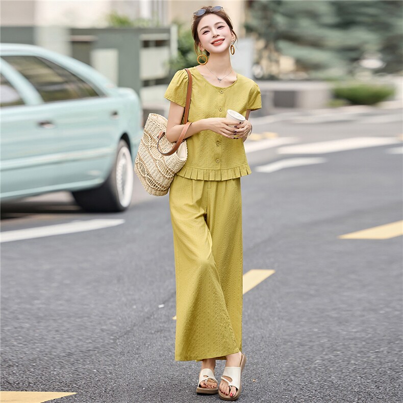 时尚休闲套装女2025夏季新款简约百搭显瘦荷叶边小衫阔腿裤两件套,女装套装/套裙,蓝诺裳