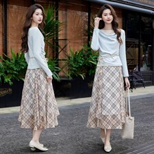 现货2026年春季女新款通用时尚气质优雅针织上衣格子连衣裙两件套，女装套装/套裙，奋斗女王