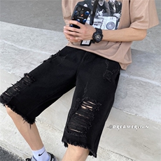 黑色