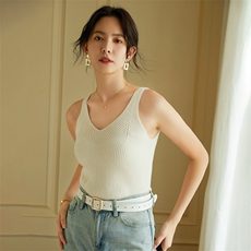 秋冬新款山羊绒女前U后V坑条吊带背心纯色显瘦百搭baby绒无袖，女装背心吊带，绒美人羊绒