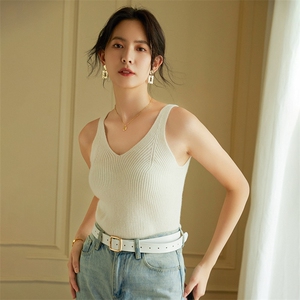 秋冬新款山羊绒女前U后V坑条吊带背心纯色显瘦百搭baby绒无袖图片