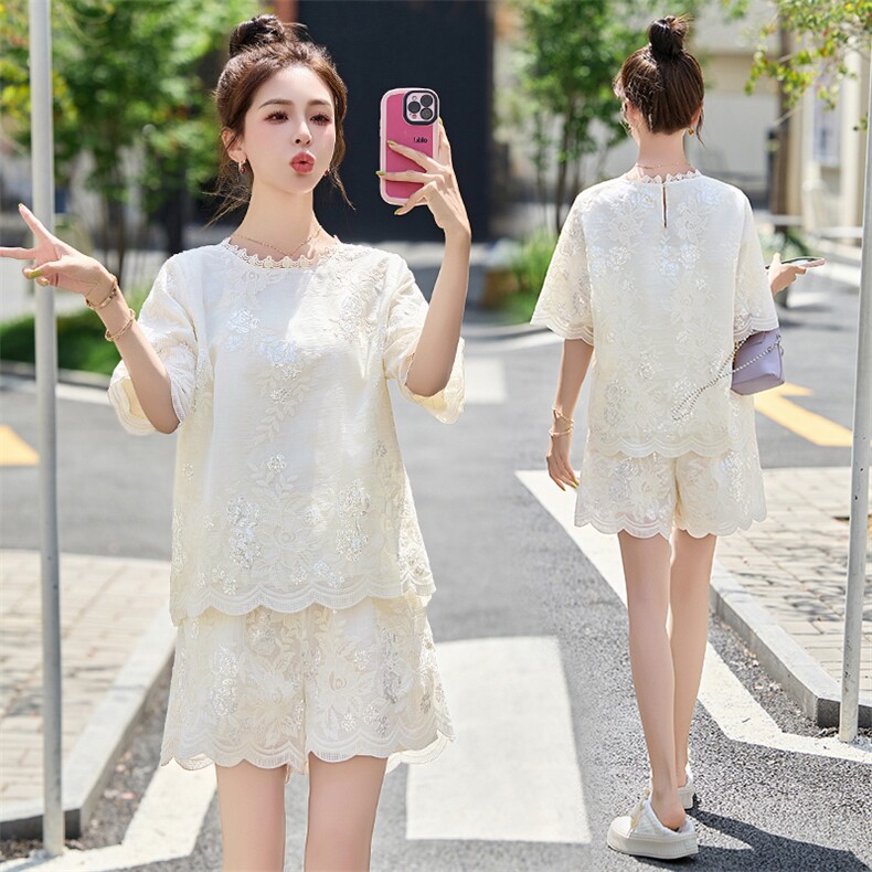 2025夏日穿搭一整套小个子气质显瘦高级感蕾丝刺绣短裤两件套装,女装套装/套裙,妙形