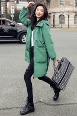 冬季新款简约时尚连帽白鸭绒羽绒服女长款修身显瘦保暖外套，女装羽绒服，阿舍尔精品