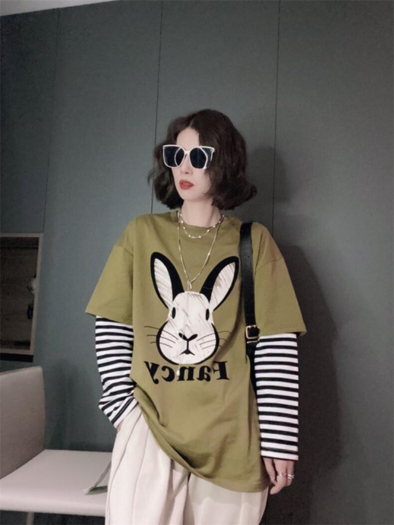 假二件兔子大版T恤ＭL，女装T恤，可纳奇