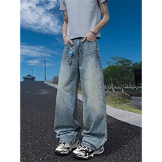 蓝色