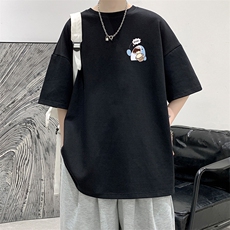 黑色