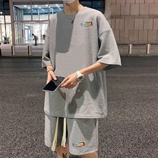 灰色