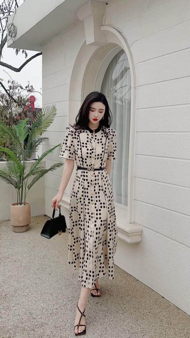 2023夏装连衣裙，女装连衣裙，贻思茗