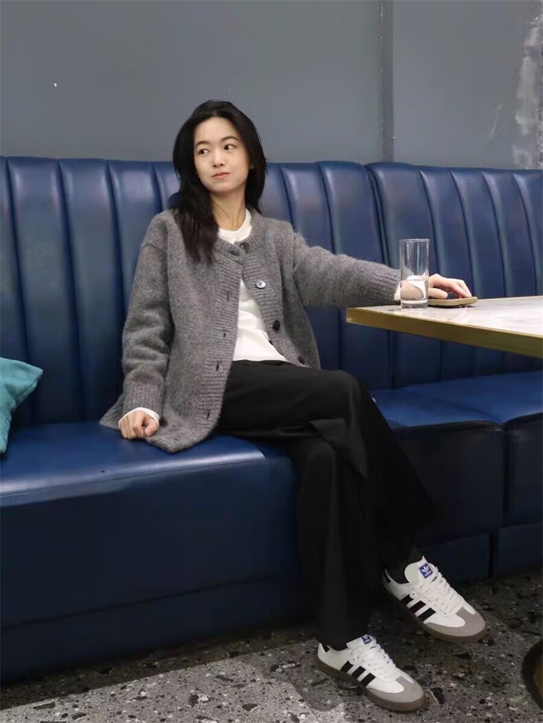2025羊绒圆领加厚开衫舒适百搭简约秋冬新款保暖软糯,女装羊绒衫,莺澜羊绒