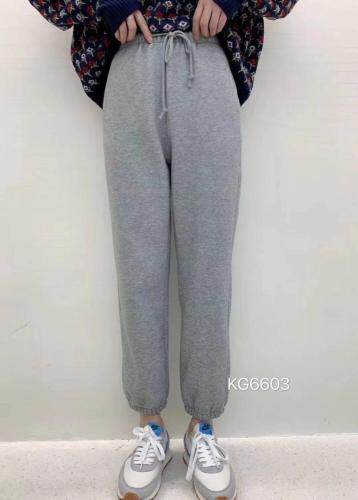 牛仔裤，卫裤，女装牛仔裤，名欧淇淇