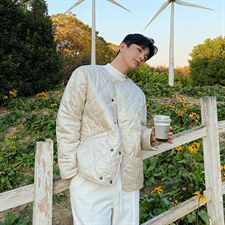 2024秋冬韩版潮流格纹轻薄无领排扣设计宽松棉衣两色P120W0206，男装棉衣，电商C219