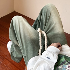 绿色