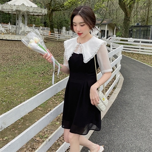 韩版学院风拼色连衣裙女2024夏季新款大尖领设计收腰气质感裙子图片