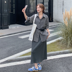 复古格子长袖衬衫背心连衣裙两件套女秋季宽松慵懒风小众衬衣外套图片