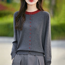 2025新款春秋款灰色撞色针织开衫外套女洋气显瘦大码女装秋冬毛衣，女装针织衫/毛衣，大美人高端店
