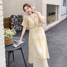黄色