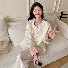 大量现货主推袖子拼接风外套9806-P135-K188，女装短外套，2C129