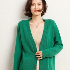 2024年秋冬季新款舒适显瘦时尚百搭V领长袖羊毛开衫，女装羊毛衫，暖圣羊羊绒
