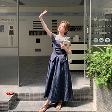 2025夏季新款韩版时尚短款小背心显瘦短袖长款假两件连衣裙，女装连衣裙，浙宝220