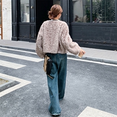 短款小香风皮毛一体2025新款仿貂绒毛毛皮草外套女年轻款，女装皮草，纯色衣恋