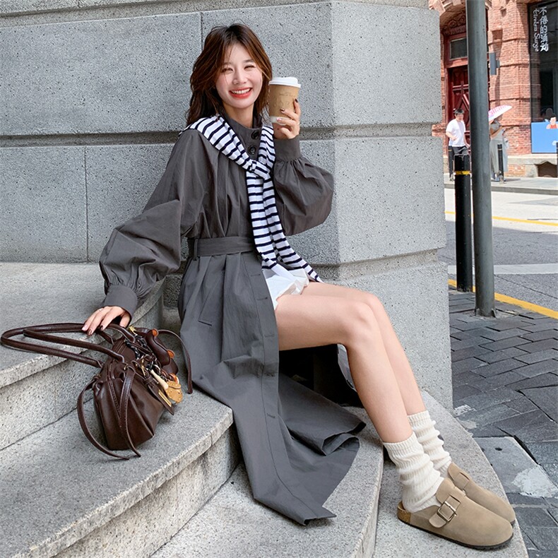复古氛围立领压褶腰带风衣外套女2025春秋季新款显瘦气质长款外套,女装风衣,纯色衣恋