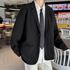 黑色