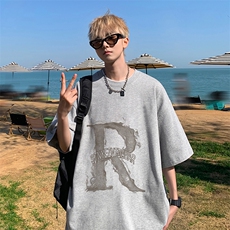 浅灰色