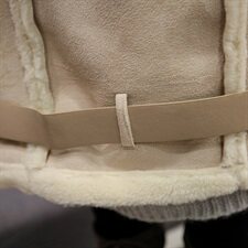 现货皮衣纯色POLO领2021年冬季长袖中长款时尚不掉毛，女装毛呢外套，奕薇雅