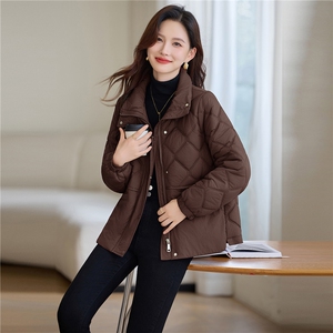 现货轻薄短款棉服女棉衣图片