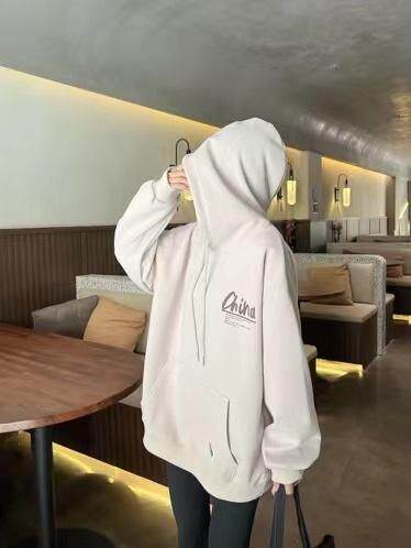 现货秋季款：潮流新款戴帽卫衣，女装卫衣/绒衫，泽妤