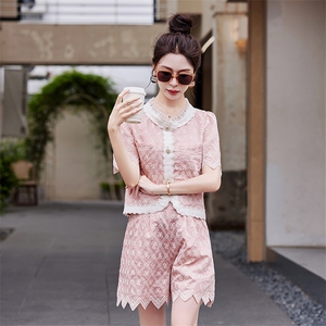 法式时尚套装蕾丝连衣裙女夏2025新款小香风上衣半身裙粉色两件套图片