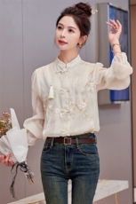 春季甜美宽松长袖流行时尚盘扣时尚小衫衬衫，女装衬衫，微微衣阁