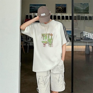 抖音得物高品质二开240克宽松纯棉美式潮牌三条杠织带短袖T恤图片