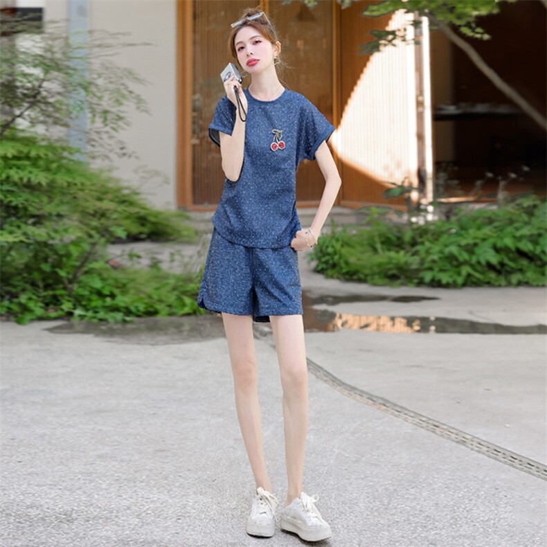 潮流时尚休闲运动套装女夏季新款纯色圆领短袖上衣阔腿短裤两件套,女装套装/套裙,江南