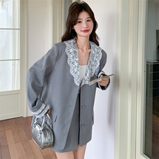 高级感炸街小西装套装裙女春天2025新款蕾丝拼接西服百褶裙两件套，女装套装/套裙，纯色衣恋
