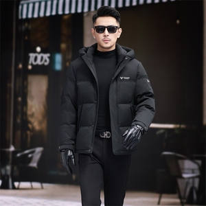 男装羽绒服YR8615新品主推！90绒子活帽雪*飞热销格纹提花面料图片