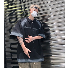 黑色