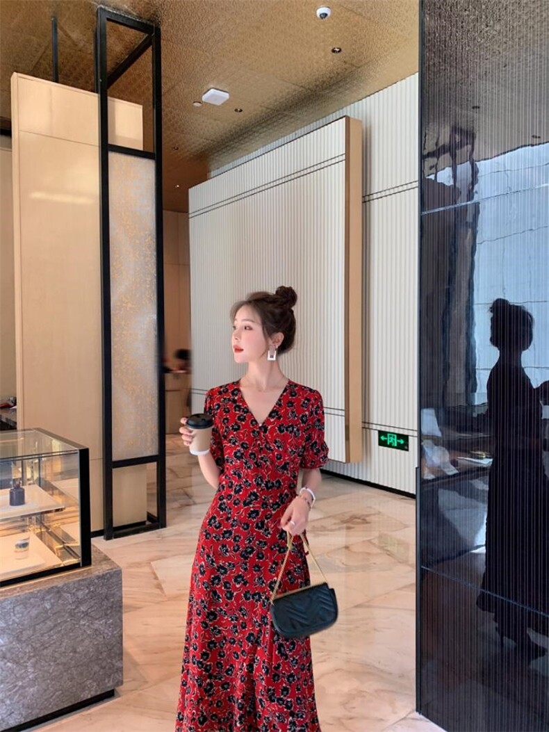 夏装新款连衣裙，女装连衣裙，早颜