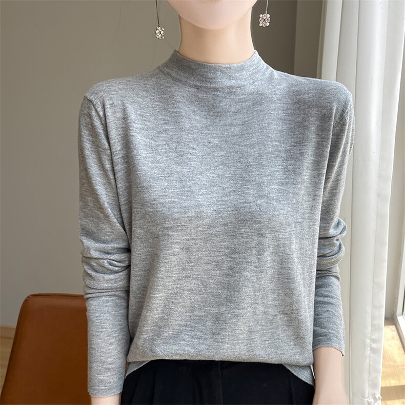 超细精纺丝光羊毛半高领平面打底衫女春秋薄款软糯长袖针织衫内搭，女装羊毛衫，越洋羊