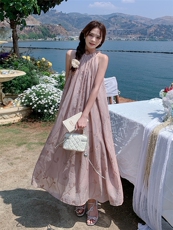 粉色重工刺绣女神范超仙无袖挂脖长裙新款森系显瘦连衣裙夏高级感，女装连衣裙，浙宝301