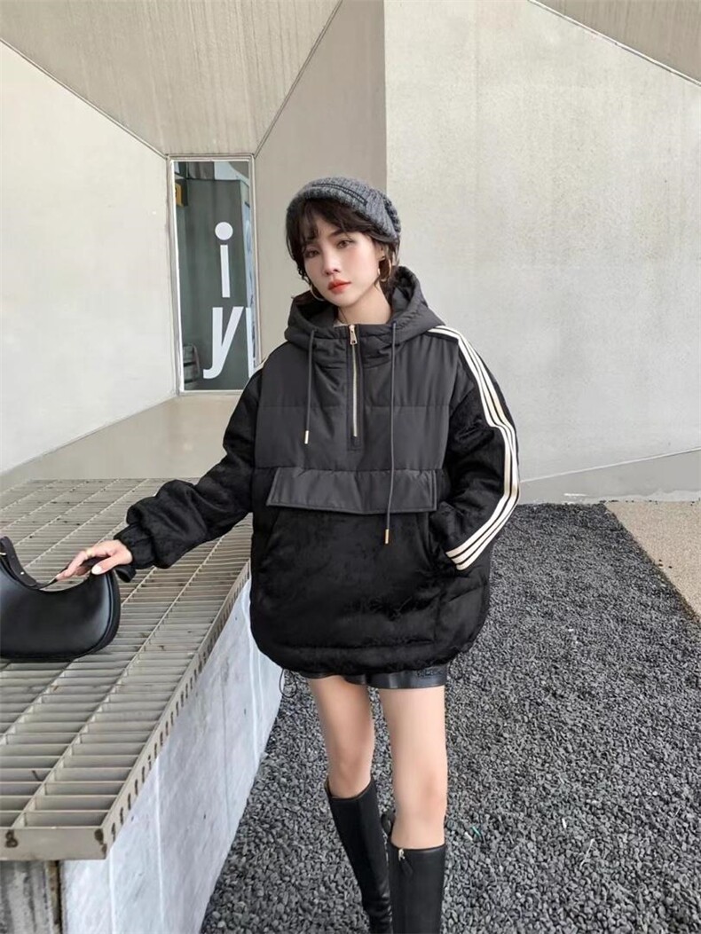 现货，拼接羽绒服卫衣，女装羽绒服，爱美欧